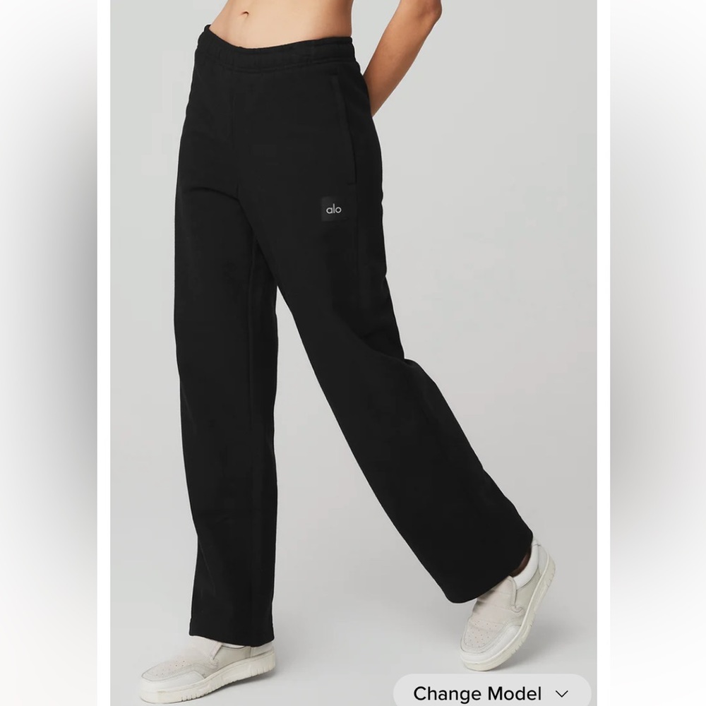 Alo Yoga Renown Sweatpant - XS - Black